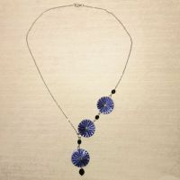 Halskette Kapsel-Rosette
