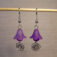 Ohrring Blume in lila