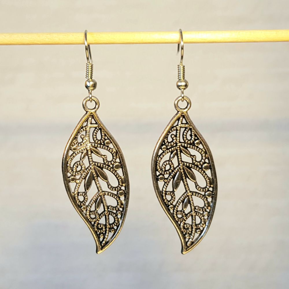 Ohrring Blatt silber